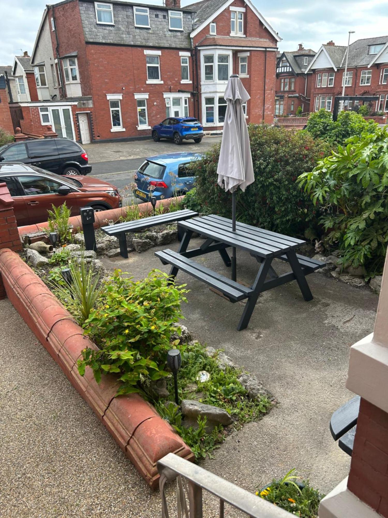 The Woodleigh Family Hotel Blackpool Exterior photo